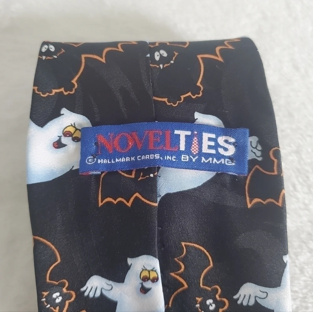 Hallmark Vintage VTG Retro Novelties Halloween Ghost Bat Black Necktie T…